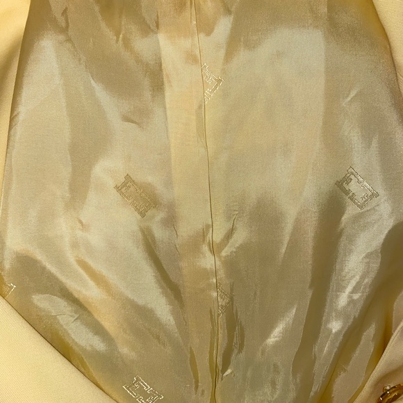 Escada Yellow Blazer - Picture 6 of 8